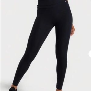 ::: Gymshark x Whitney Simmons Leggings :::